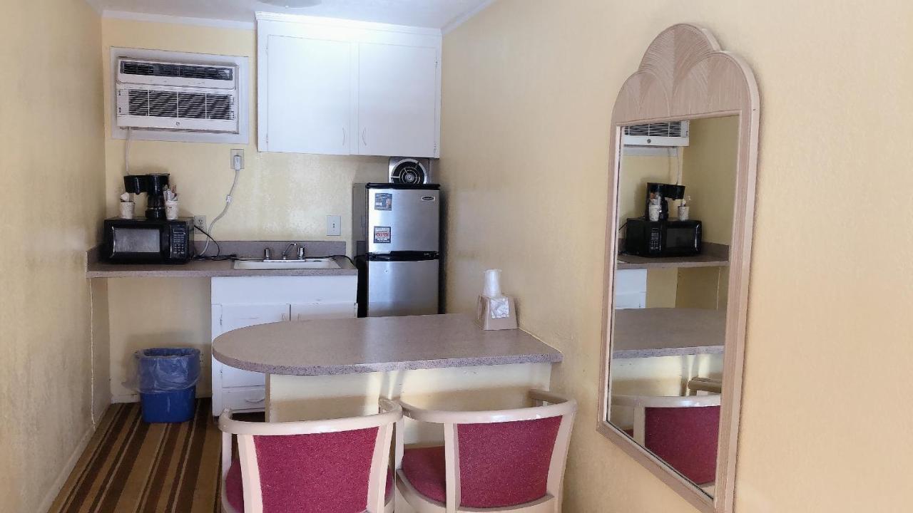 Royal Palace Inn And Suites Myrtle Beach Ocean Blvd 외부 사진