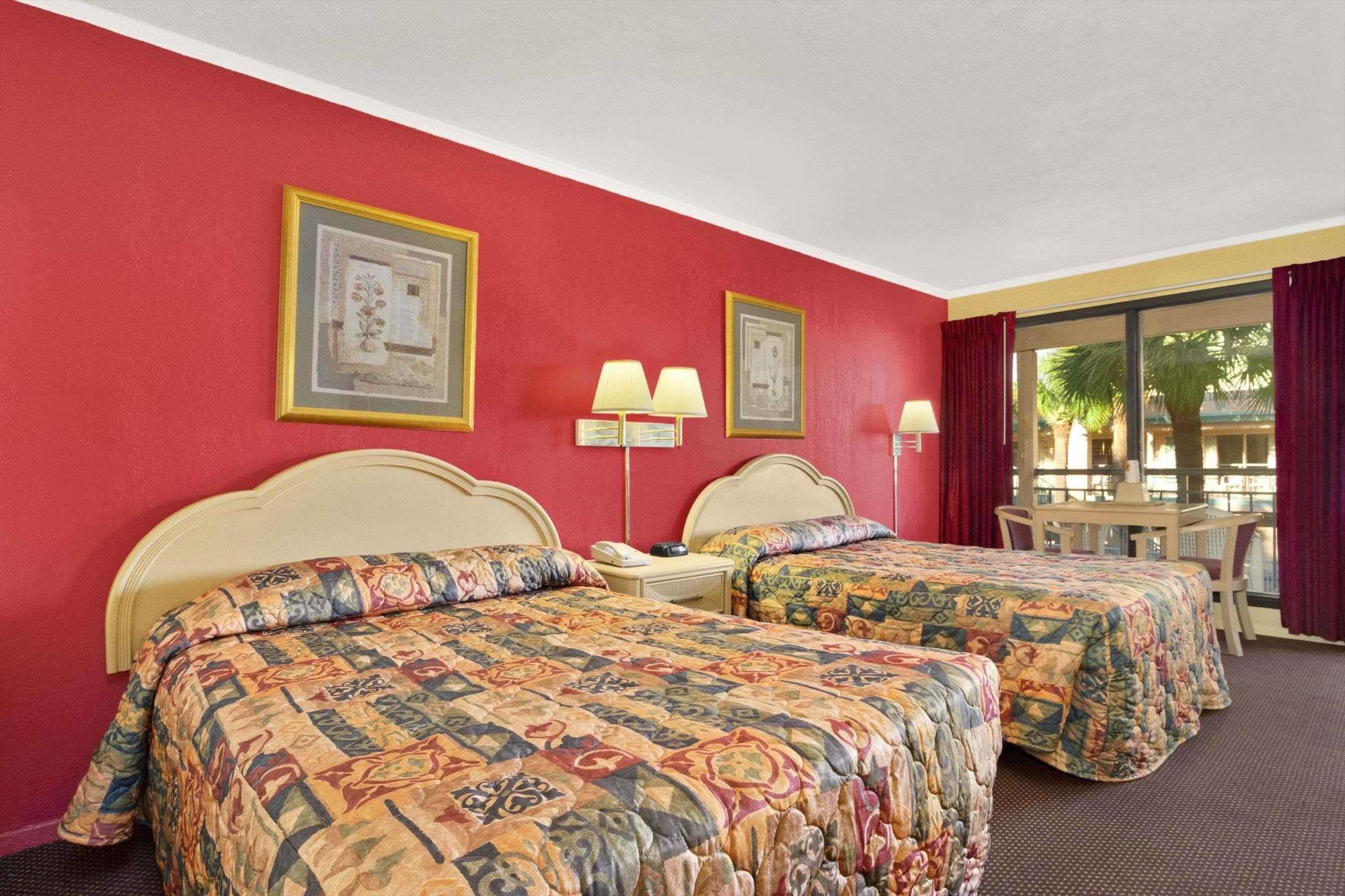 Royal Palace Inn And Suites Myrtle Beach Ocean Blvd 외부 사진
